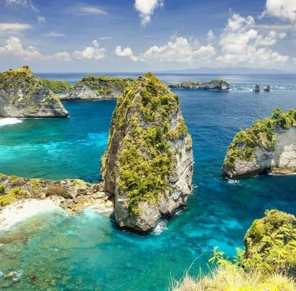 Nusa-Penida-Full-Day-Tour-1-600x590
